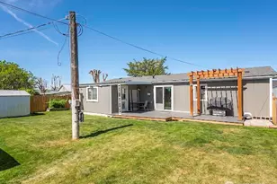 10369 Northern Ave NE, Coulee City, WA 99115 - Photo 17