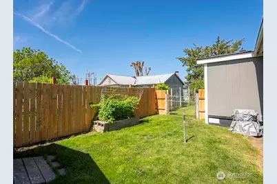 10369 Northern Avenue NE, Coulee City, WA 99115 - Photo 15