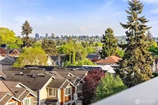 8863 Midvale Ave N, Seattle, WA 98103 - Photo 33