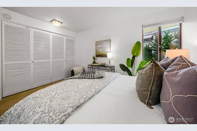 2360 43rd Avenue E #206, Seattle, WA 98112 - Photo 11