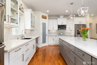 13837 Bay View Road, Mount Vernon, WA 98273 - Photo 5
