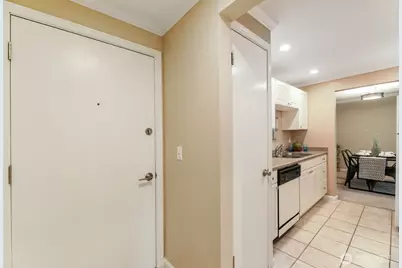 9900 NE 124th Street #1306, Kirkland, WA 98034 - Photo 3