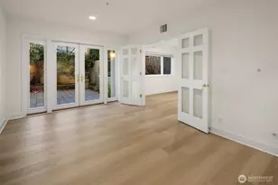 7 10th Ave, Kirkland, WA 98033 - Photo 33