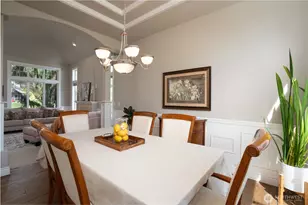 2103 13th St SW, Puyallup, WA 98371 - Photo 5
