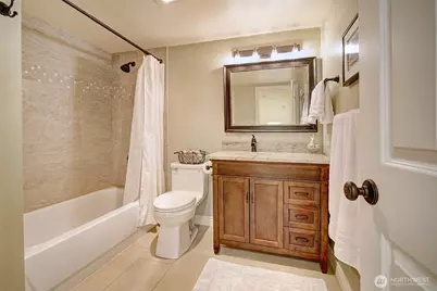 18501 SE Newport Way #J238, Issaquah, WA 98027 - Photo 23