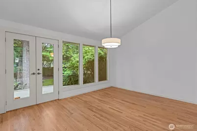 16438 SE 22nd Street, Bellevue, WA 98008 - Photo 11