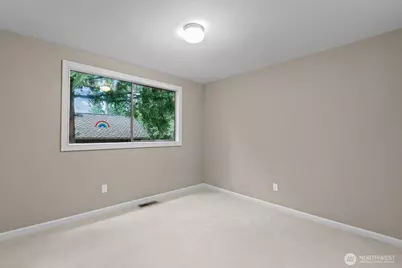 16438 SE 22nd Street, Bellevue, WA 98008 - Photo 21