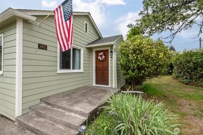 3403 Columbia Heights Road, Longview, WA 98632 - Photo 3