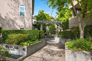 102 State Street S, Kirkland, WA 98033 - Photo 3