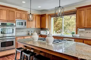 23419 SE 51st Pl, Issaquah, WA 98029 - Photo 13