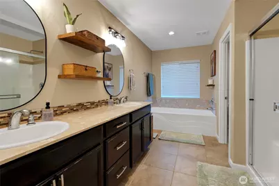 8905 Corona Street NE, Lacey, WA 98516 - Photo 21