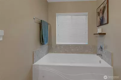 8905 Corona Street NE, Lacey, WA 98516 - Photo 23