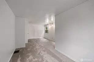 14745 Dunbar Ln, Mount Vernon, WA 98273 - Photo 19