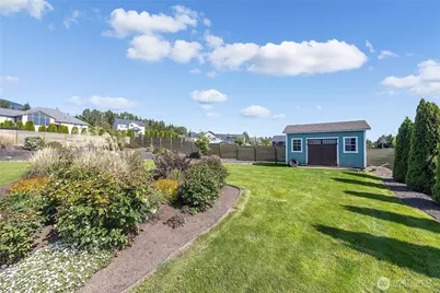 24340 Nookachamp Hills Drive, Mount Vernon, WA 98274 - Photo 31