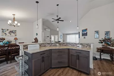 24340 Nookachamp Hills Drive, Mount Vernon, WA 98274 - Photo 11