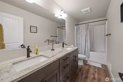 24340 Nookachamp Hills Drive, Mount Vernon, WA 98274 - Photo 23