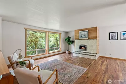 19545 Park Boulevard NE, Suquamish, WA 98392 - Photo 3