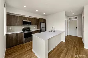 121 12th Ave E, Seattle, WA 98102 - Photo 5