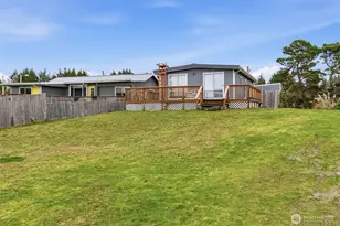 13301 North Pl, Long Beach, WA 98631 - Photo 3