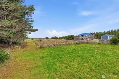 13301 North Place, Long Beach, WA 98631 - Photo 19