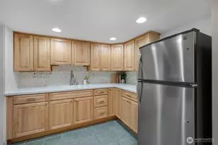 4732 45th Ave NE, Seattle, WA 98105 - Photo 31