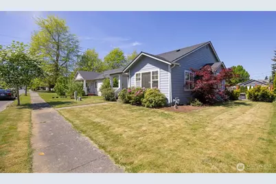 1225 Ash Street, Lynden, WA 98264 - Photo 3