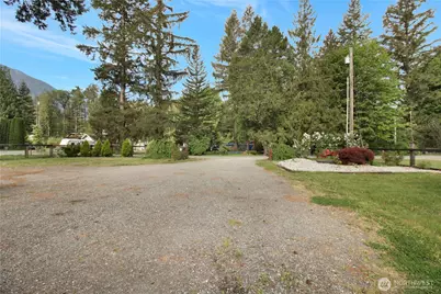 31113 W Whitehorse Drive, Arlington, WA 98223 - Photo 35