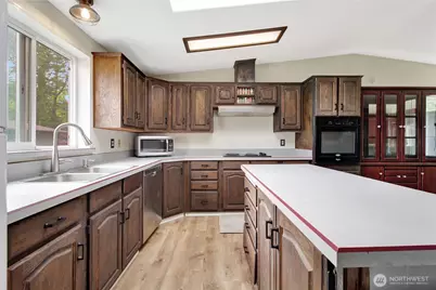 31113 W Whitehorse Drive, Arlington, WA 98223 - Photo 9