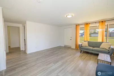 621 N Broadway, Westport, WA 98595 - Photo 3