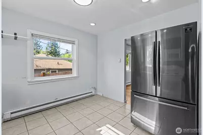 264 Taylor Ave NW, Renton, WA 98057 - Photo 13