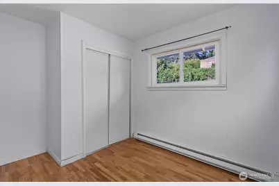 264 Taylor Ave NW, Renton, WA 98057 - Photo 17