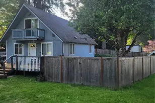 8504 Mahonia Ct SE, Yelm, WA 98597 - Photo 5