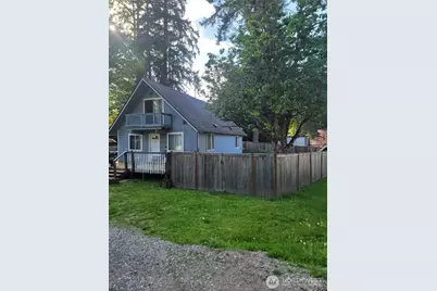 8504 Mahonia Court SE, Yelm, WA 98597 - Photo 11