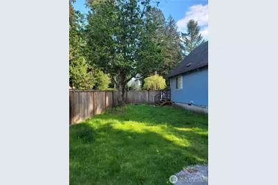 8504 Mahonia Court SE, Yelm, WA 98597 - Photo 9