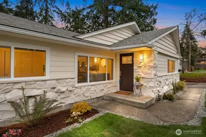 20008 Meridian Place N, Shoreline, WA 98133 - Photo 3