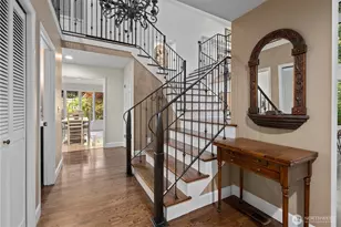 11726 NE 41st St, Kirkland, WA 98033 - Photo 9