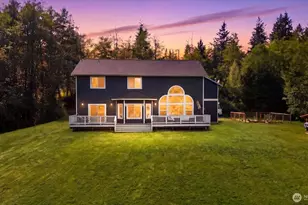 434 Islandcrest Dr, Camano Island, WA 98282 - Photo 3