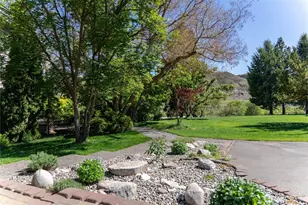 13 Parkway St, Omak, WA 98841 - Photo 5
