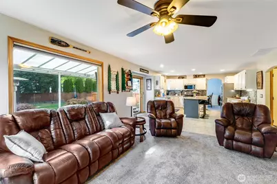 20315 91st Street Ct E, Bonney Lake, WA 98391 - Photo 15