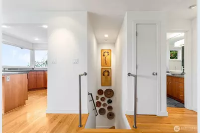 3437 13th Avenue W, Seattle, WA 98119 - Photo 19