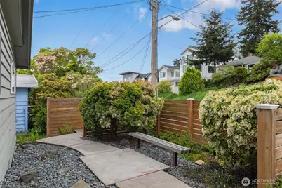 3437 13th Avenue W, Seattle, WA 98119 - Photo 3
