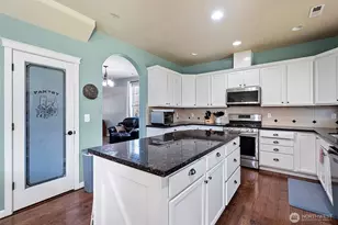 15369 Callie Ave SE, Yelm, WA 98597 - Photo 9