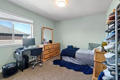 15369 Callie Avenue SE, Yelm, WA 98597 - Photo 27