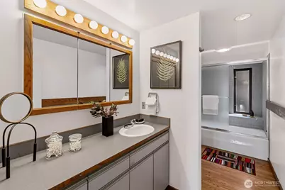 1259 23rd Avenue E, Seattle, WA 98112 - Photo 19