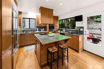 1259 23rd Avenue E, Seattle, WA 98112 - Photo 15