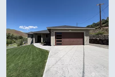 1515 American Fruit Road, Wenatchee, WA 98801 - Photo 3