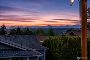 2017 Jones Cir SE, Renton, WA 98055 - Photo 3
