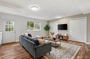 2017 Jones Cir SE, Renton, WA 98055 - Photo 27