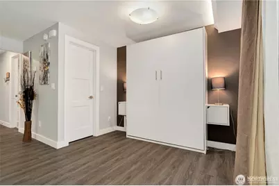 9907 NE 124th Street #813, Kirkland, WA 98034 - Photo 5