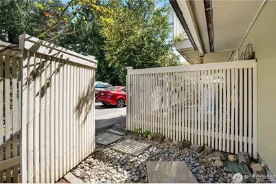 9907 NE 124th Street #813, Kirkland, WA 98034 - Photo 21
